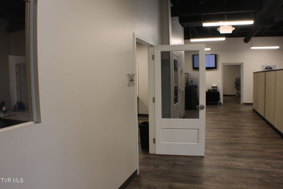 Photo #3: 217 New Street