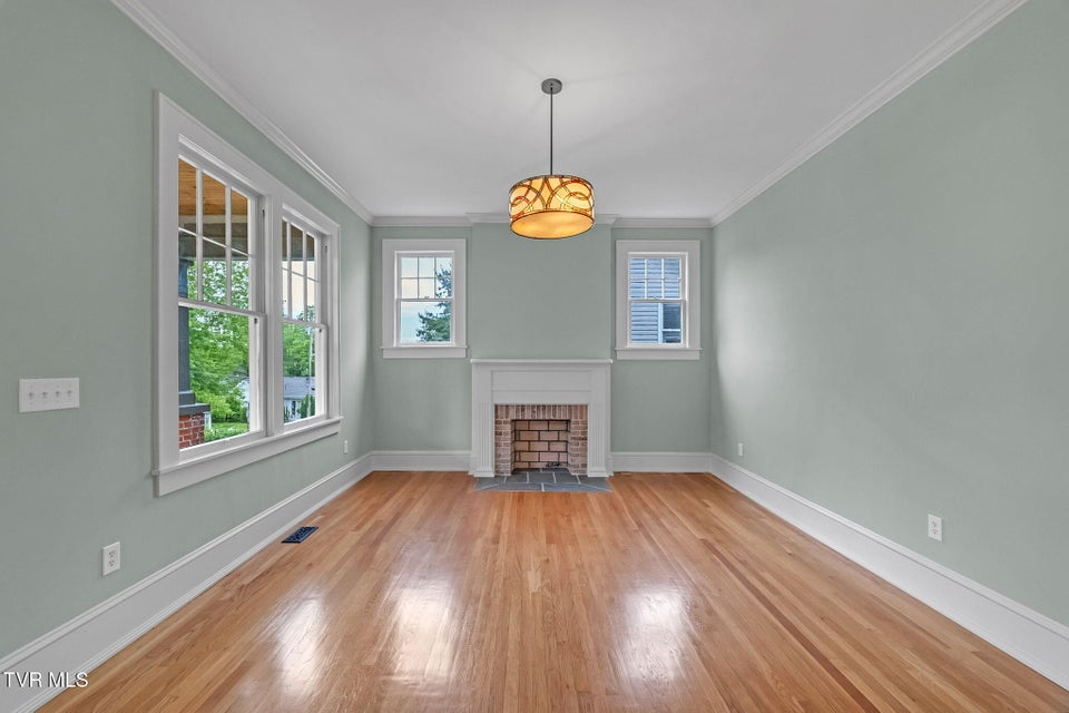Photo #9: 263 Oak Hill Street