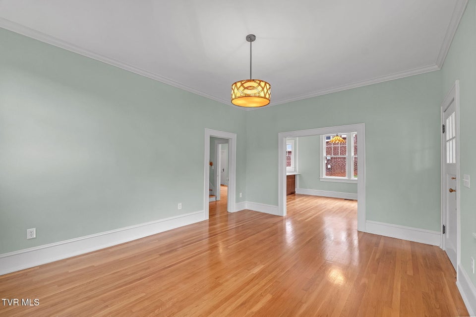 Photo #8: 263 Oak Hill Street
