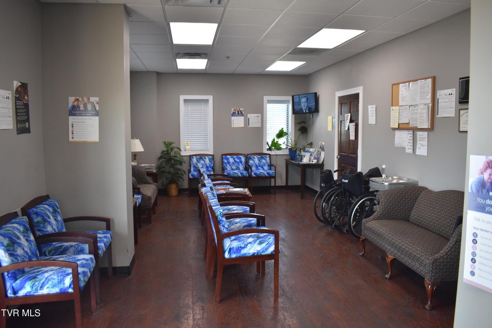 Photo #6: 1526 Bridgewater Lane