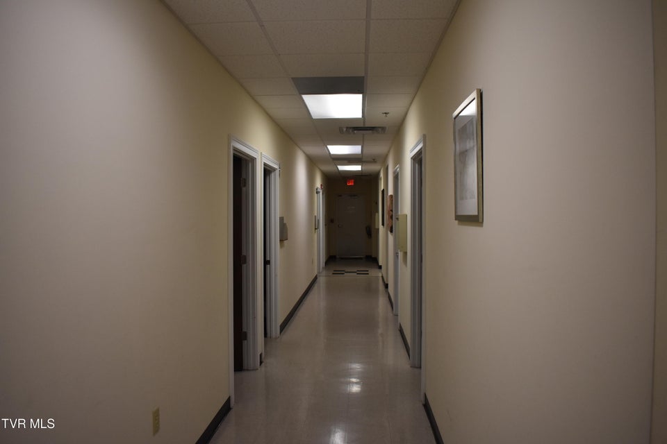 Photo #8: 1526 Bridgewater Lane