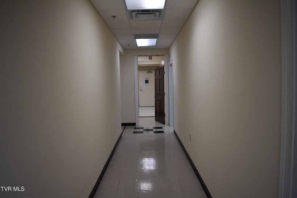 Photo #11: 1526 Bridgewater Lane