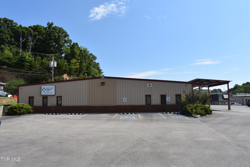 Photo #3: 1526 Bridgewater Lane
