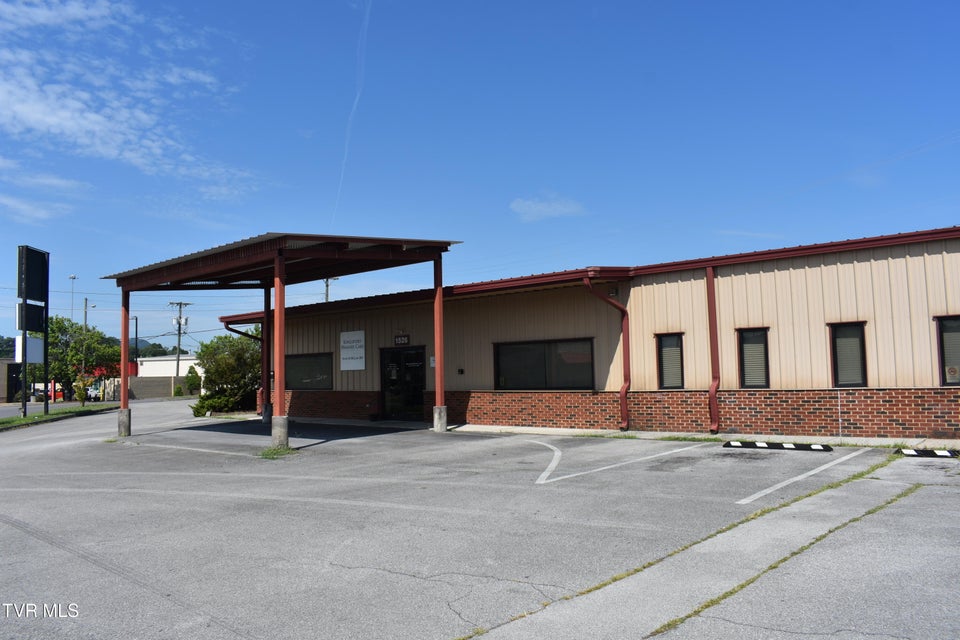 Photo #4: 1526 Bridgewater Lane