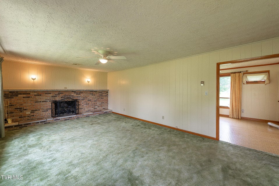 Photo #12: 126 Stephen Drive