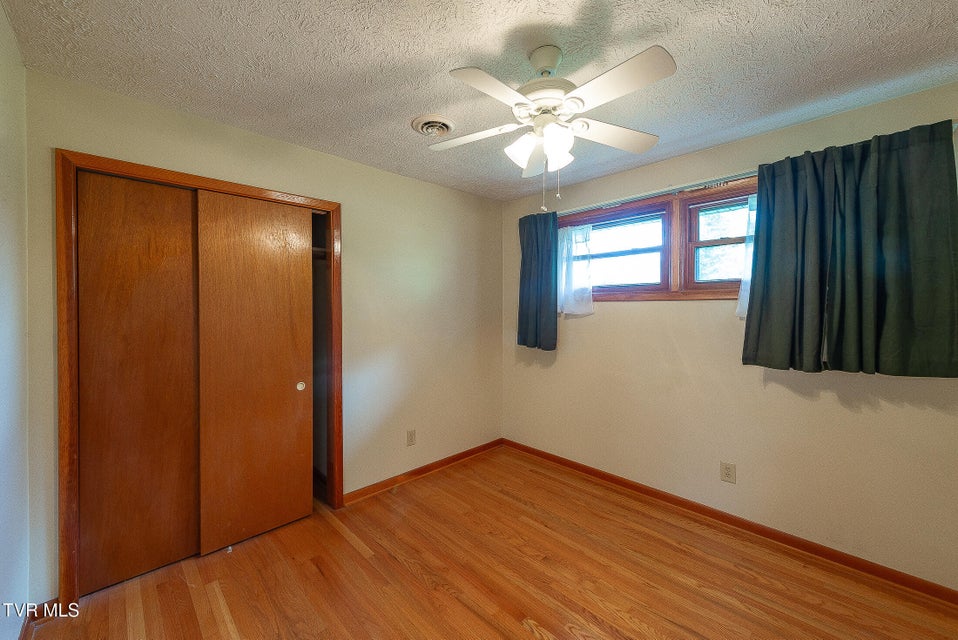 Photo #22: 126 Stephen Drive