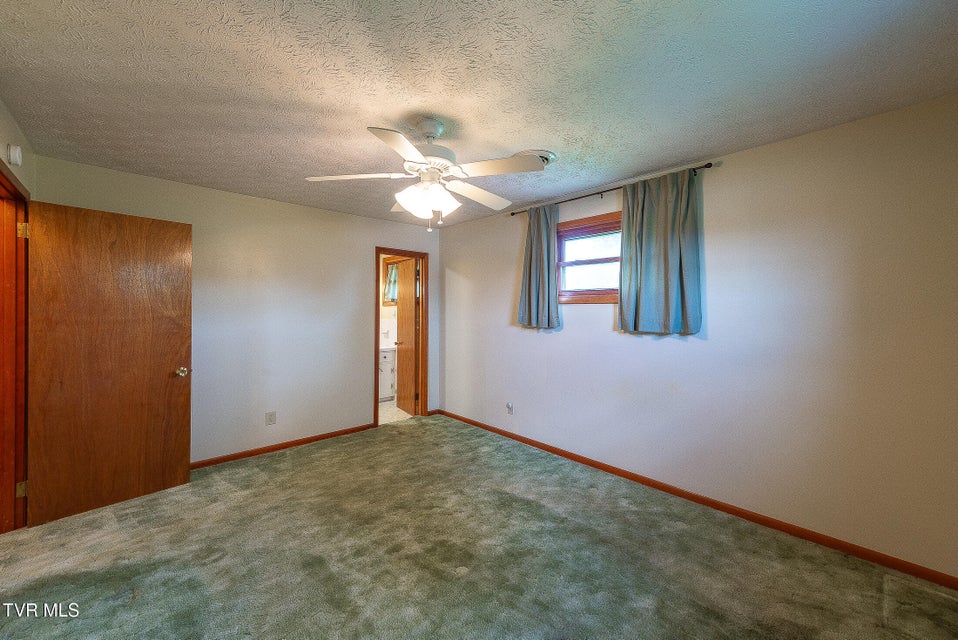 Photo #26: 126 Stephen Drive