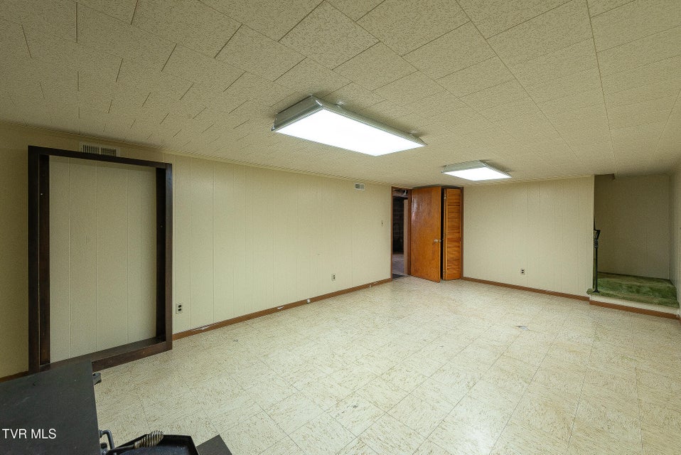 Photo #34: 126 Stephen Drive