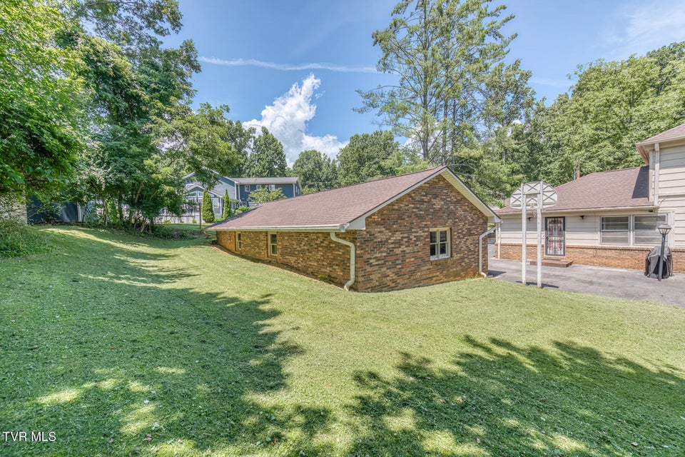Photo #41: 1821 Woodhaven Drive