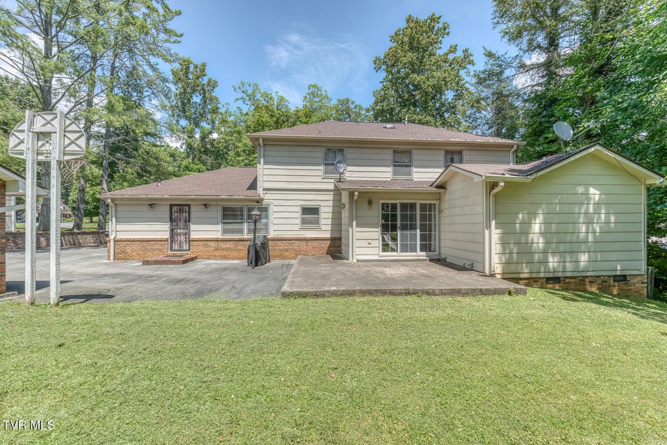 Photo #34: 1821 Woodhaven Drive