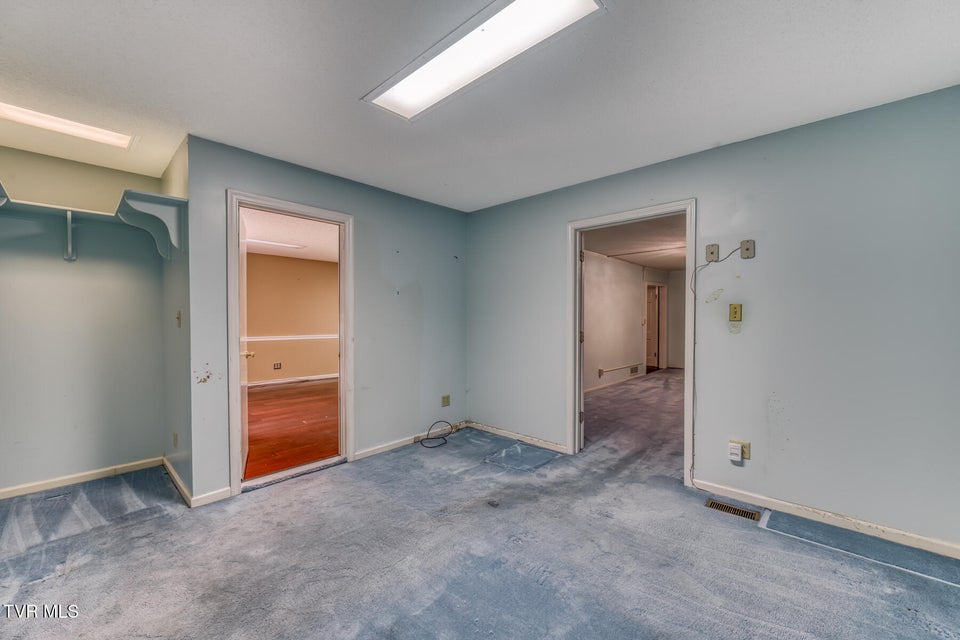 Photo #19: 1821 Woodhaven Drive