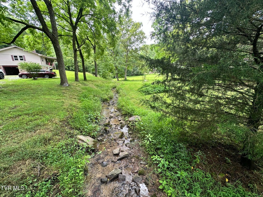 Photo #6: 5576 Mendota Road