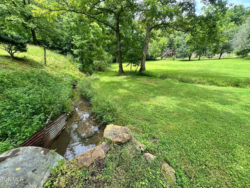 Photo #11: 5576 Mendota Road