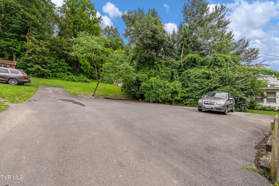 Photo #43: 1655 Island Rd.