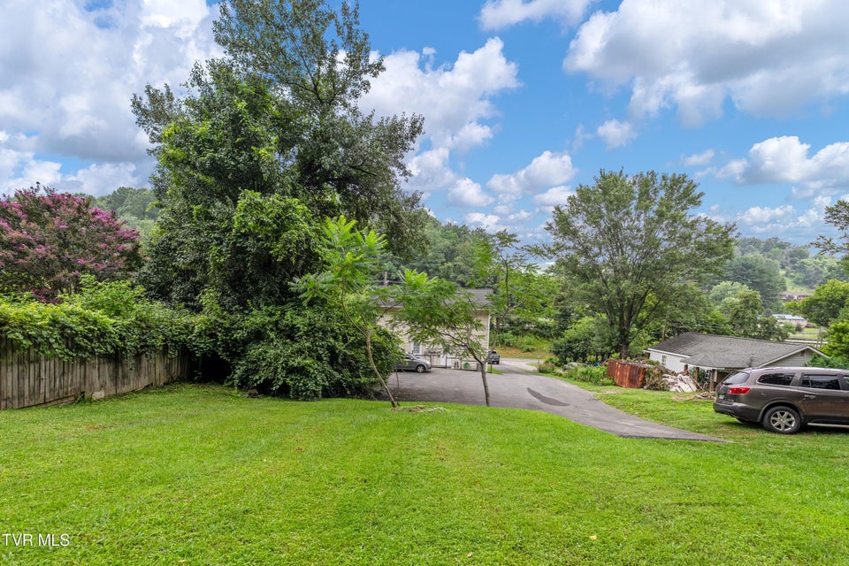 Photo #47: 1655 Island Rd.