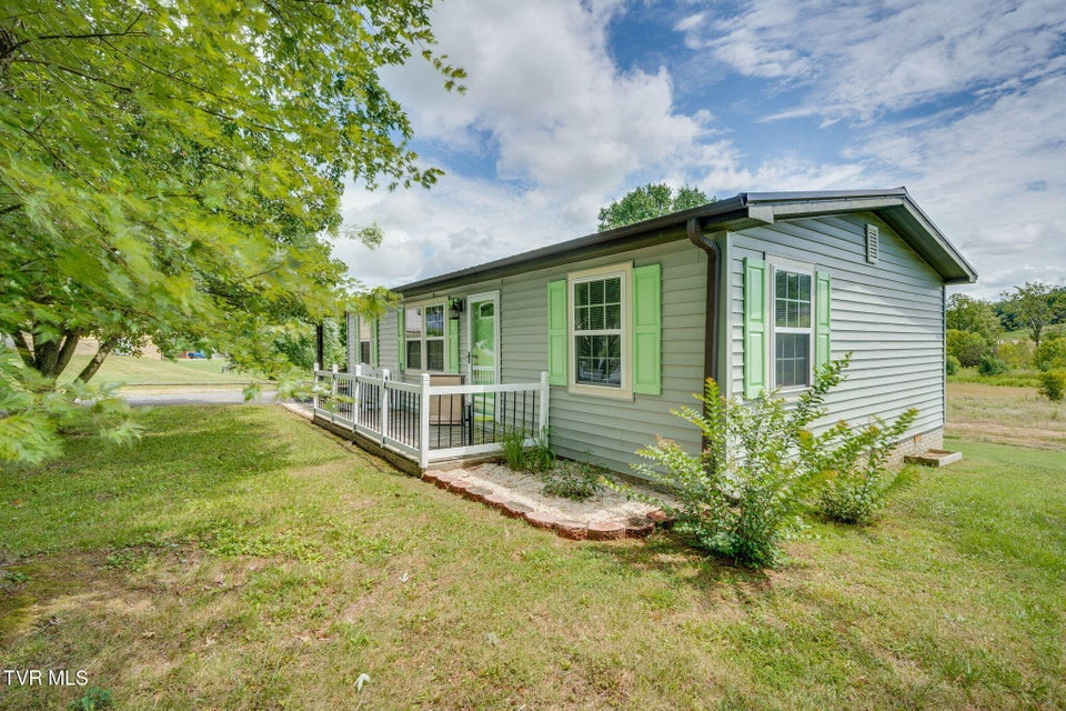 Photo #3: 115 Belmont Court