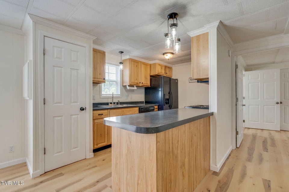 Photo #8: 115 Belmont Court