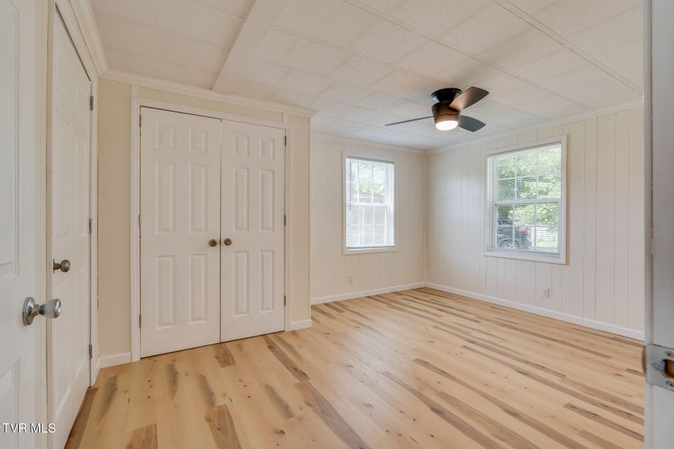 Photo #11: 115 Belmont Court