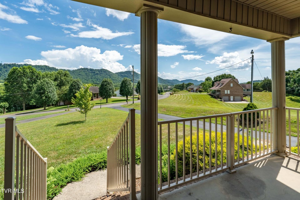 Photo #9: 214 Stewart Hills Drive