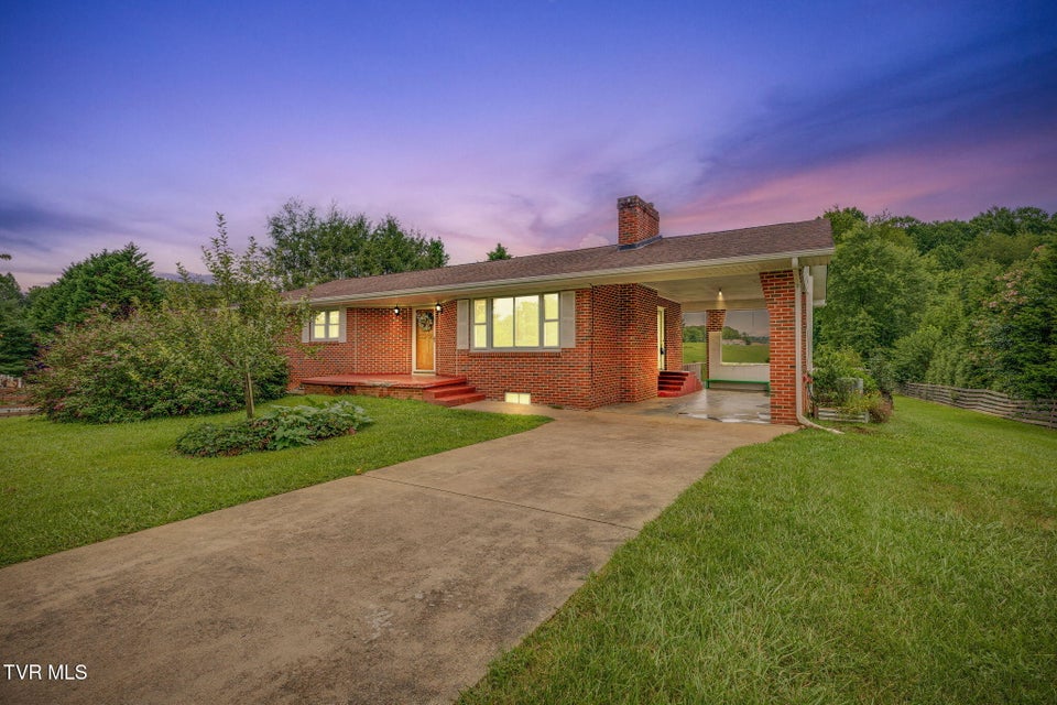Photo #3: 125 Millwood Road