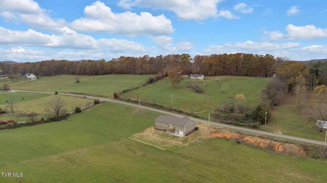 Photo #7: 130 Baskett Road