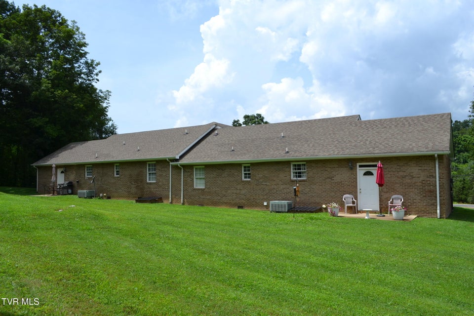 Photo #9: 623 Wyndale Rd