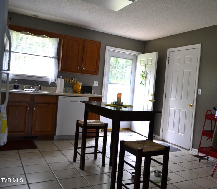 Photo #18: 623 Wyndale Rd