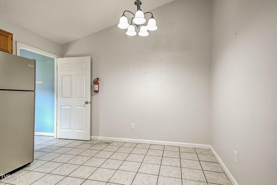 Photo #17: 104 Saint James Place
