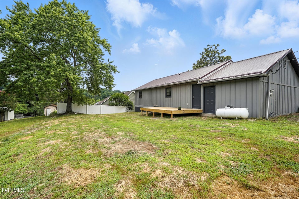 Photo #28: 1108 Sourmash Drive