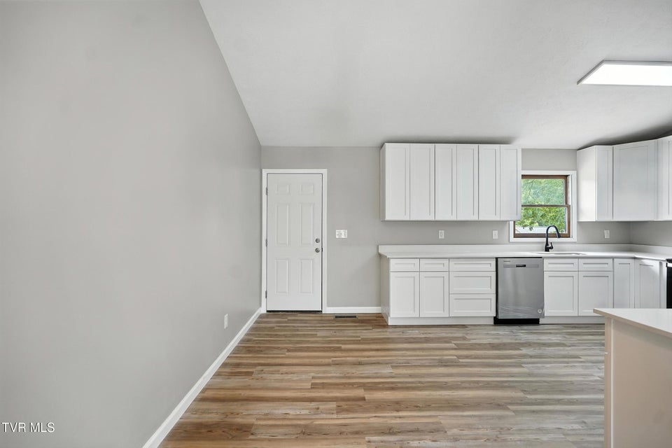 Photo #8: 1108 Sourmash Drive