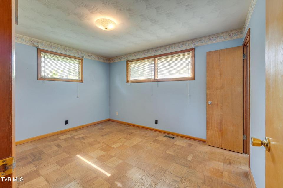 Photo #15: 1117 Delrose Drive