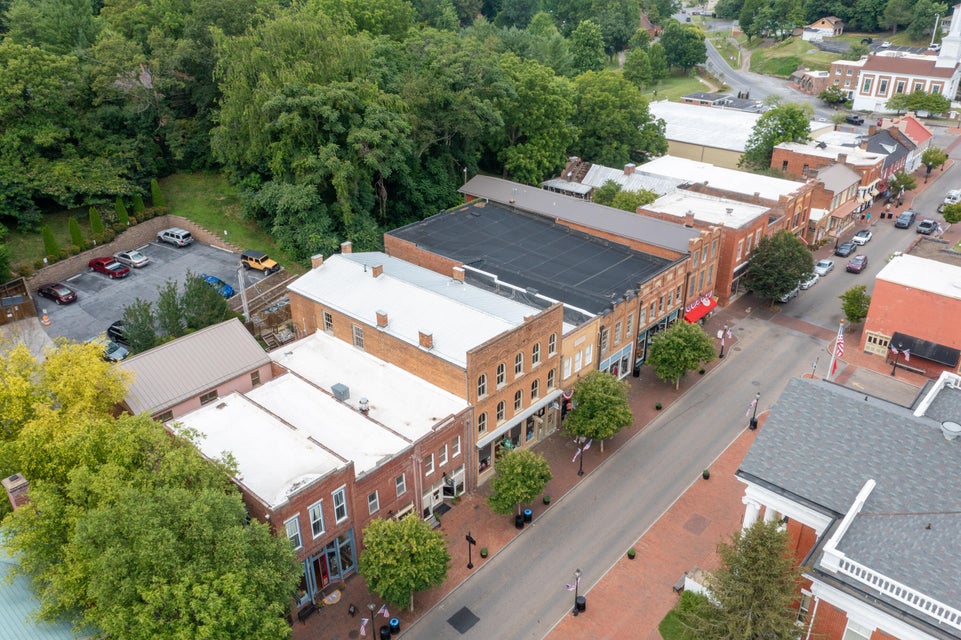 Photo #51: 109 Main Street