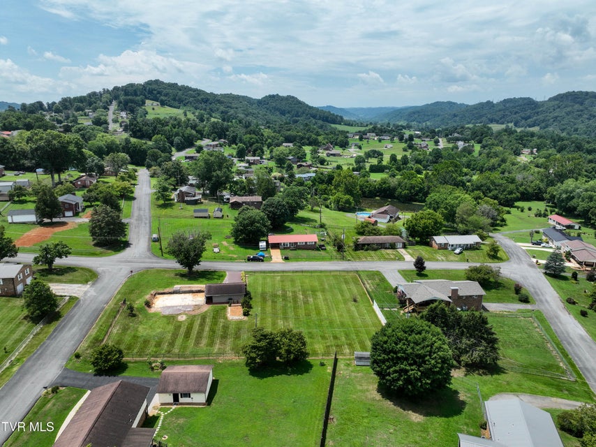 Photo #3: 304 Kinkead Street