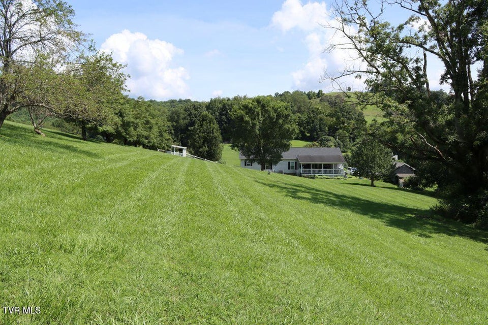 Photo #20: 17977 Overlook Dr Drive