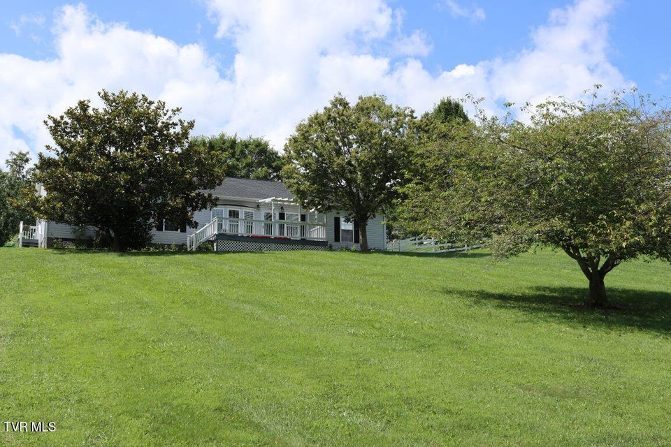 Photo #24: 17977 Overlook Dr Drive