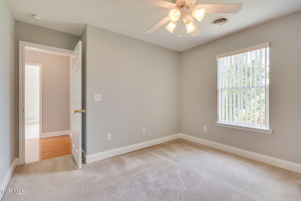 Photo #27: 205 Rockingham Meadows Drive