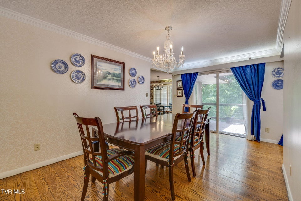 Photo #14: 708 Thornwood Place
