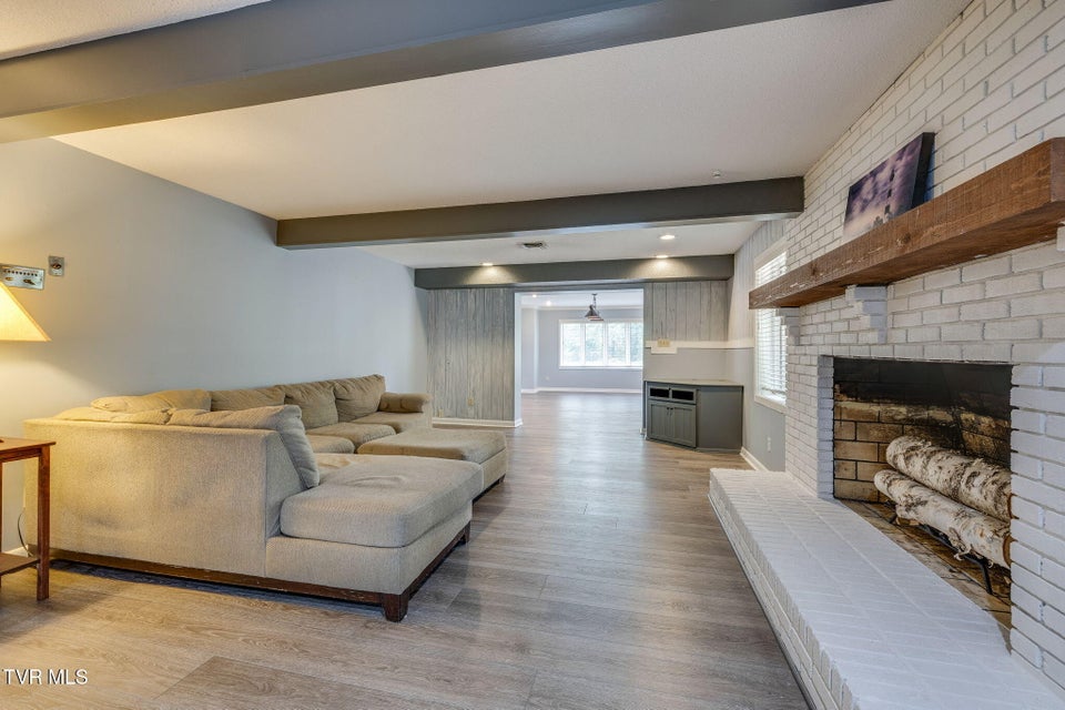 Photo #34: 708 Thornwood Place