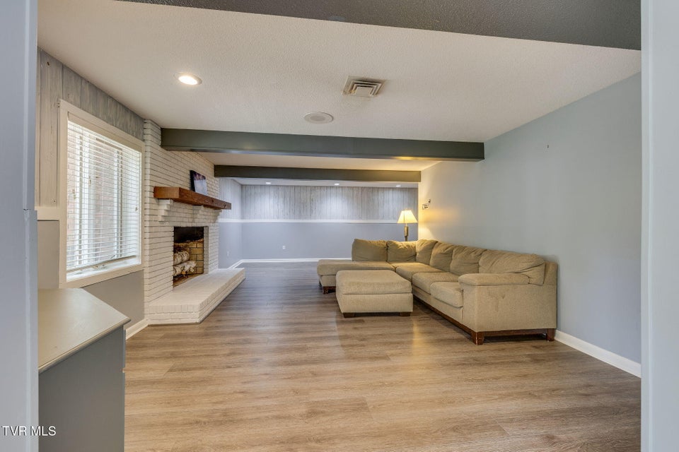 Photo #35: 708 Thornwood Place