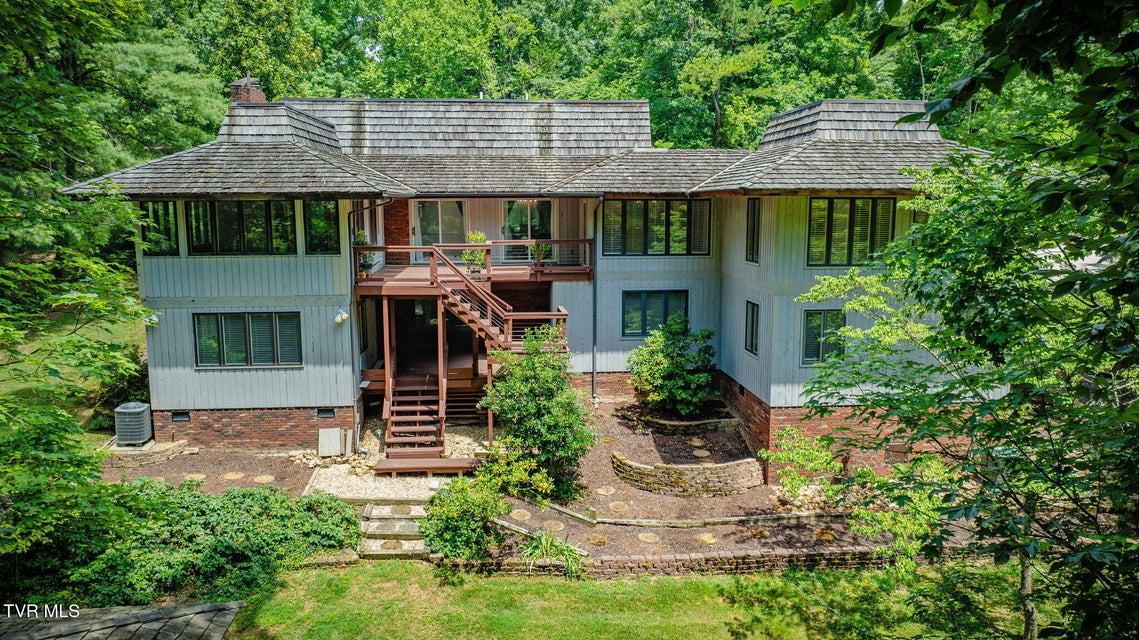 Photo #62: 708 Thornwood Place
