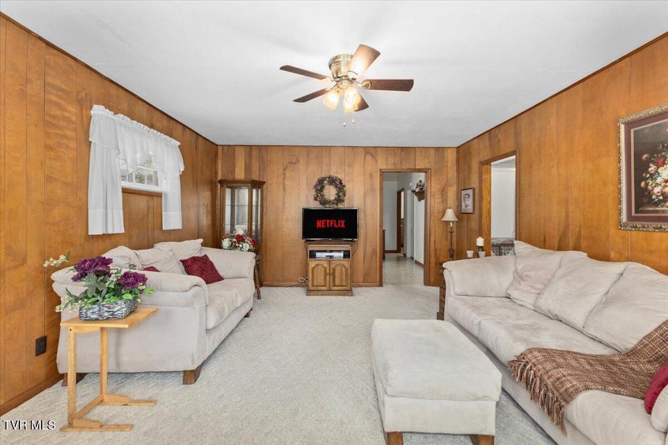 Photo #6: 1050 Cooper Street