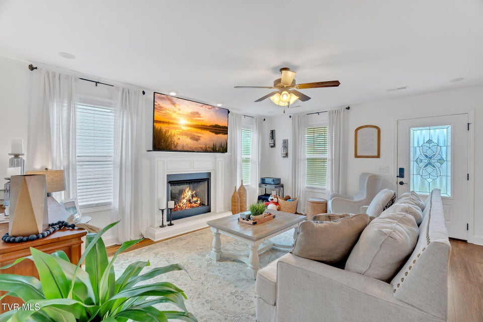Photo #5: 2931 Southbridge Road