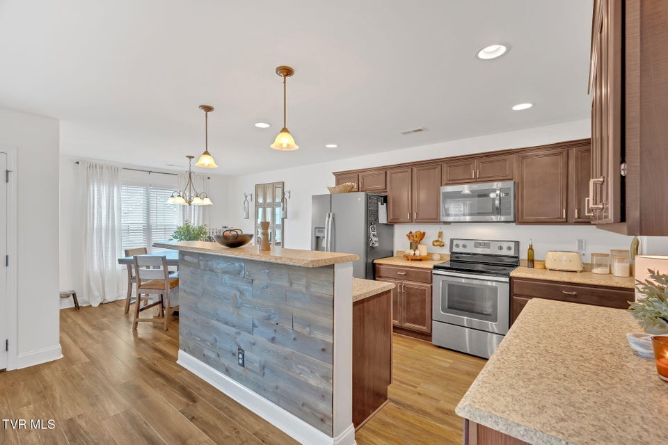 Photo #11: 2931 Southbridge Road