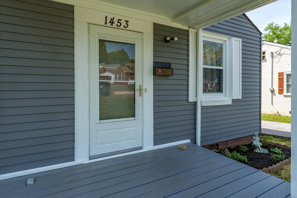 Photo #6: 1453 Garden Drive