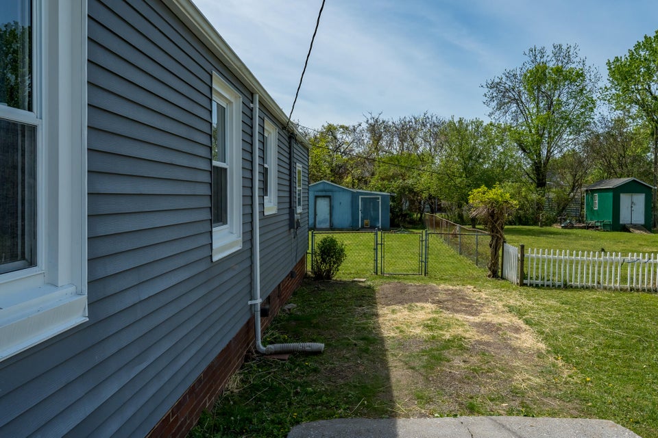 Photo #8: 1453 Garden Drive