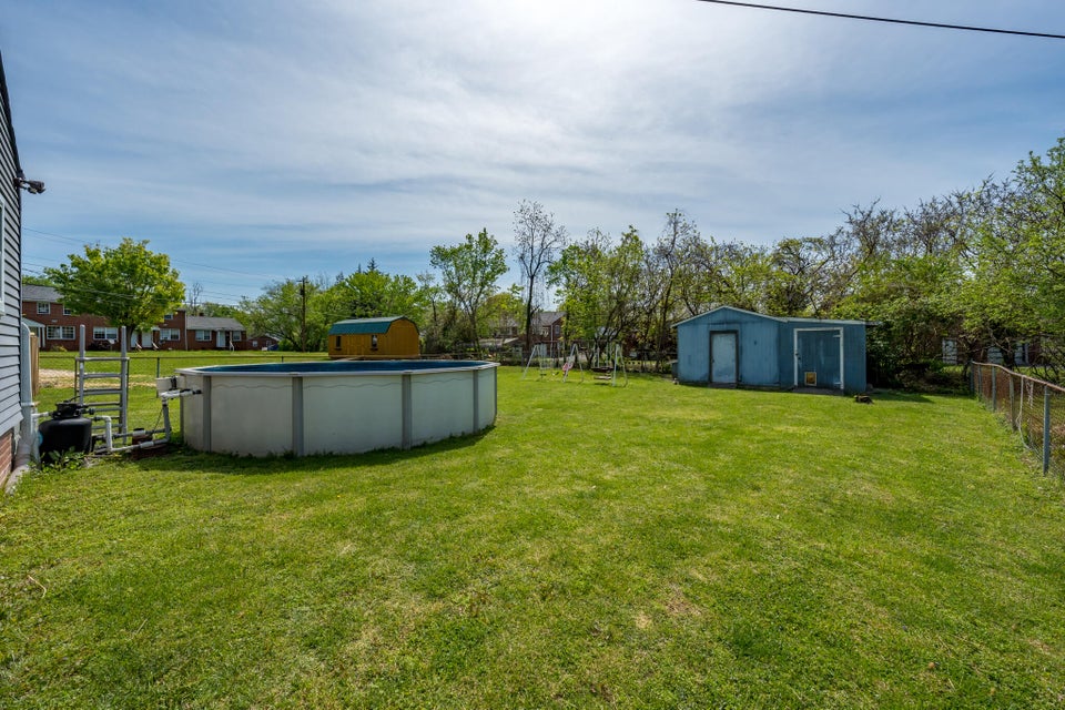 Photo #9: 1453 Garden Drive