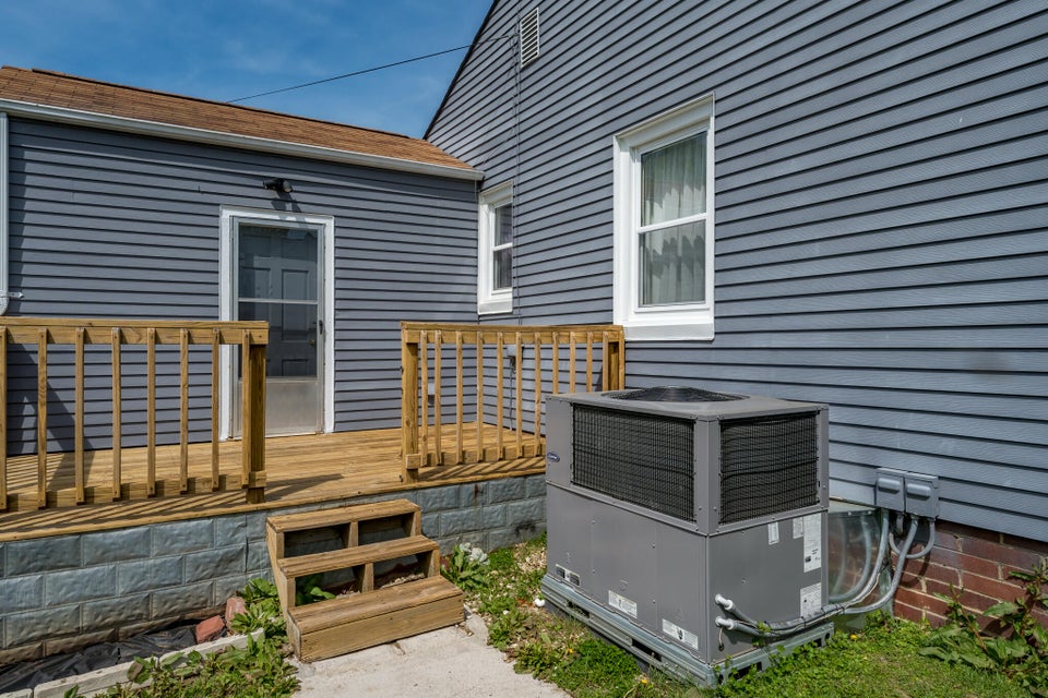 Photo #17: 1453 Garden Drive