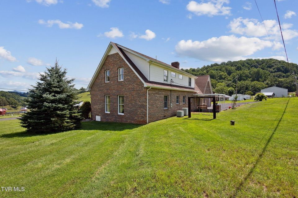 Photo #8: 6929 Finney Road