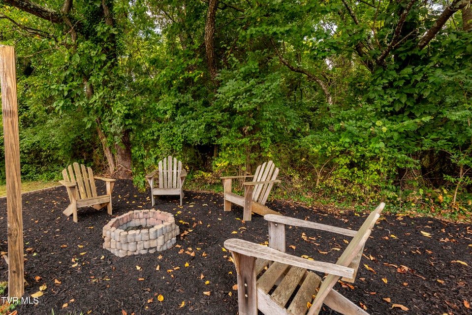 Photo #14: 15537 Woodstone Circle