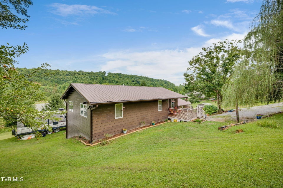 Photo #4: 329 Westfield Drive